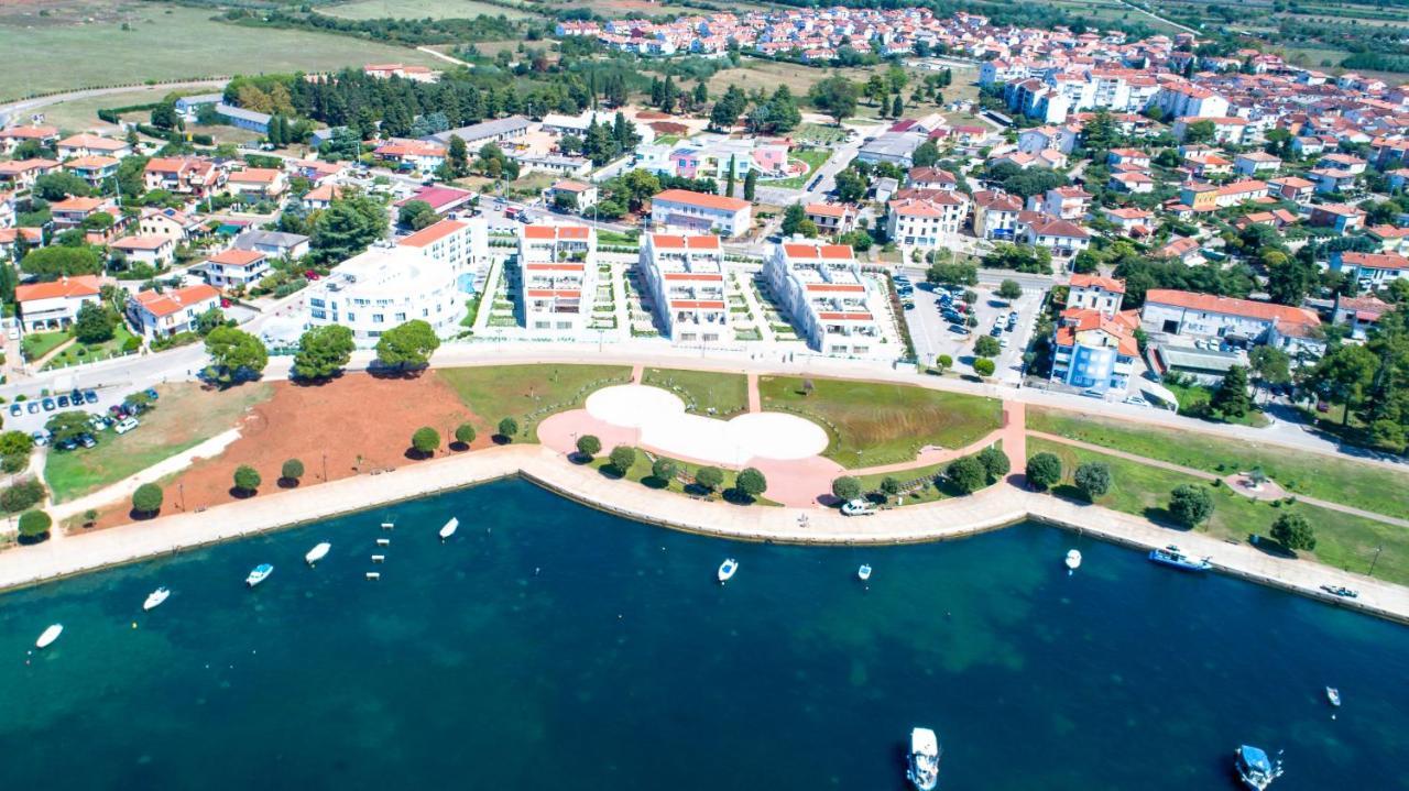 The Garden Palace Umag By Locap Group Esterno foto