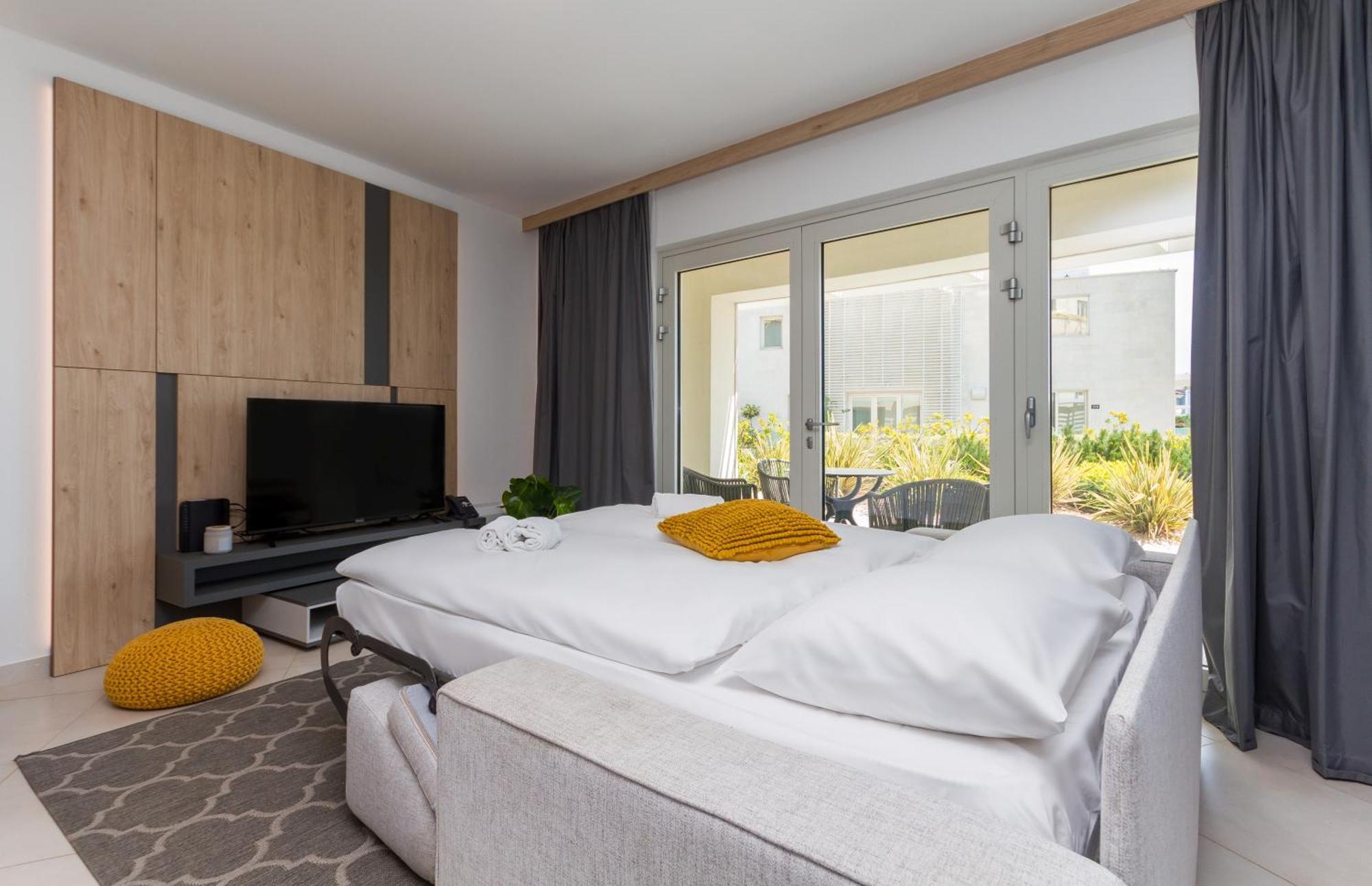 The Garden Palace Umag By Locap Group Esterno foto