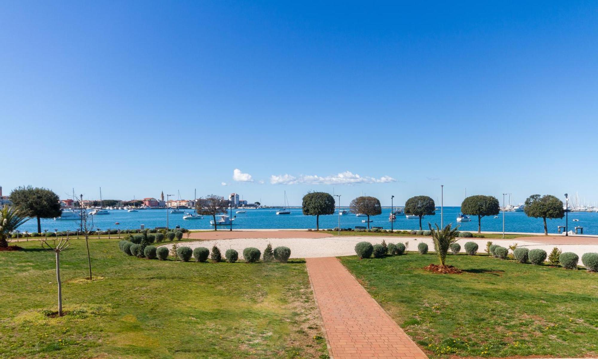 The Garden Palace Umag By Locap Group Esterno foto